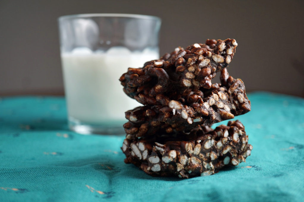 FODMAP diet desserts - chocolate rice crispy treat