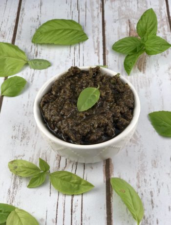 low FODMAP foods - Homemade Pesto