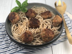 FODMAP dinner recipes - Turkey meatballs and spaghetti