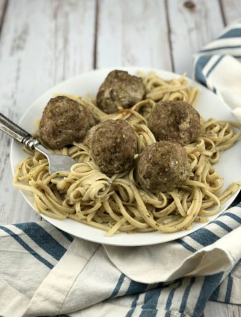 fodmap dinner recipes - Pesto turkey meatballs with pasta