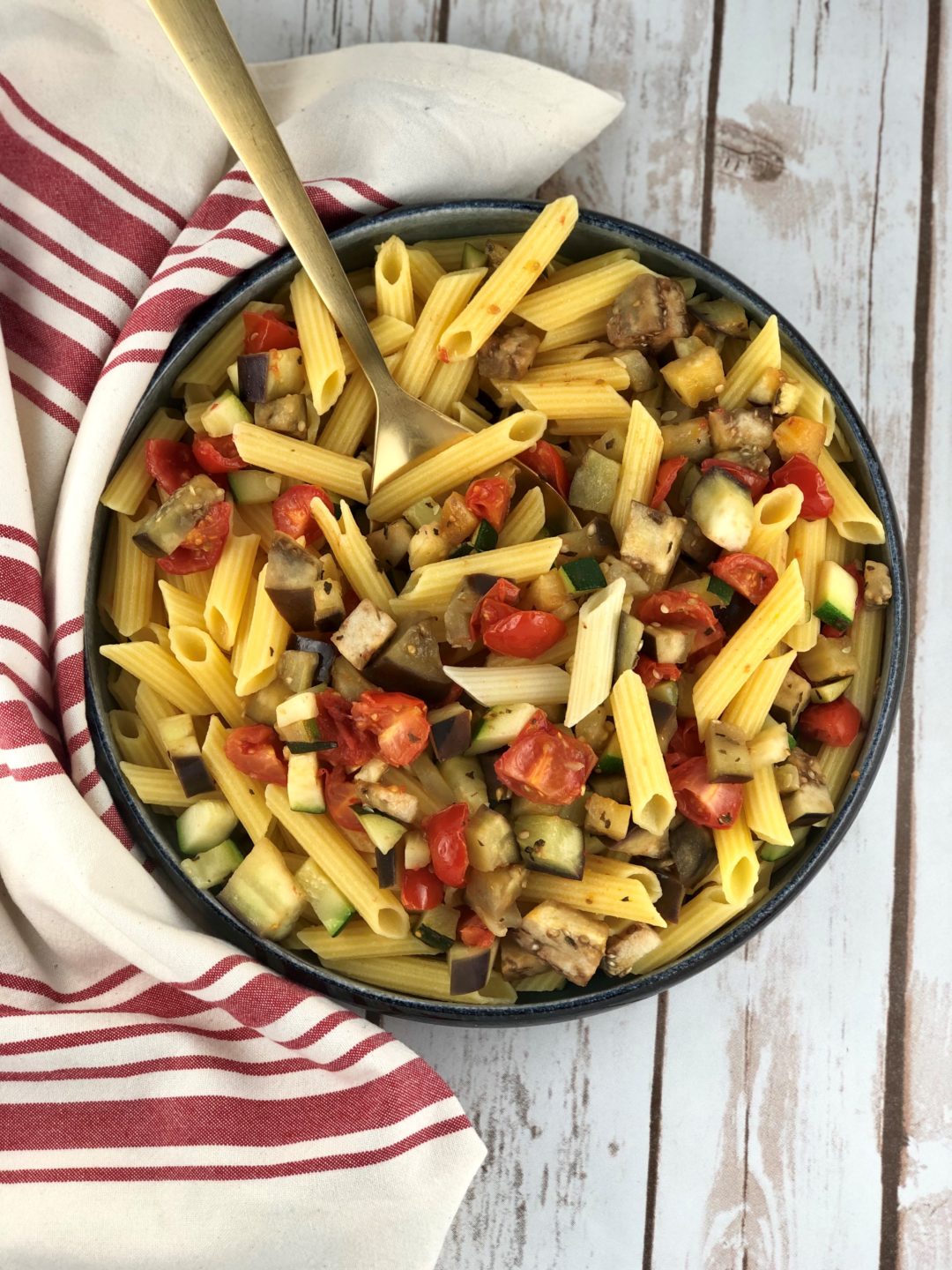 FODMAP vegetarian dinners - pasta with vegetables