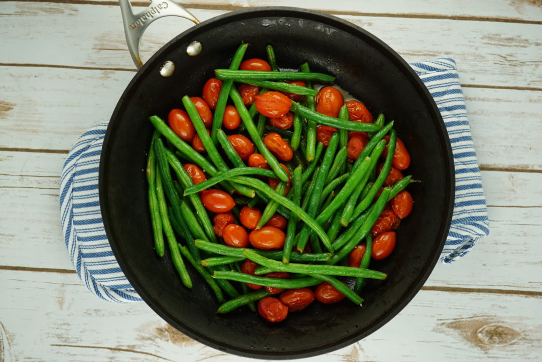 FODMAP vegetables - Sautéed Green Beans & Burst Tomatoes