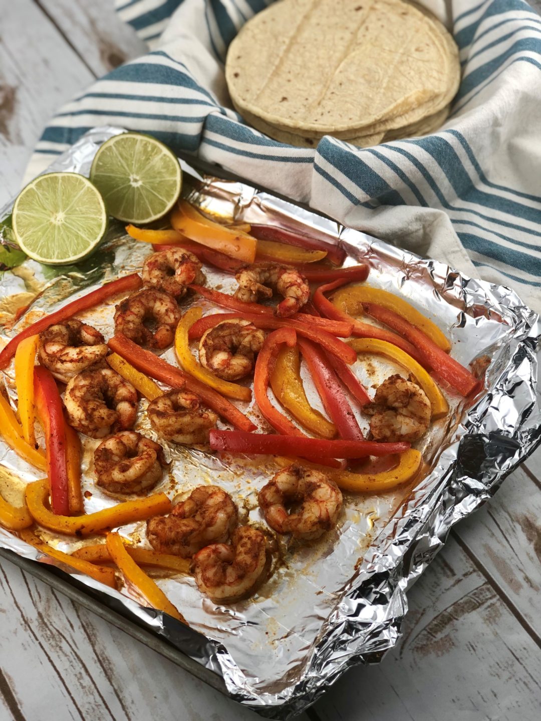 FODMAP shrimp recipes - Sheet pan shrimp fajitas