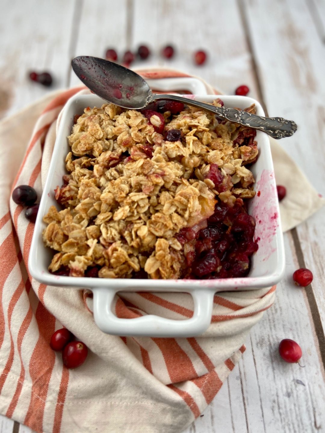 low FODMAP dessert - cranberry orange crisp